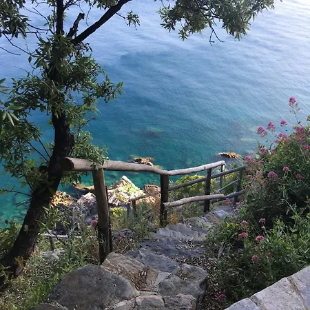 Rifugio Cinque Terre