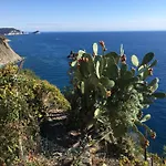 Rifugio Cinque Terre * ביאסה
