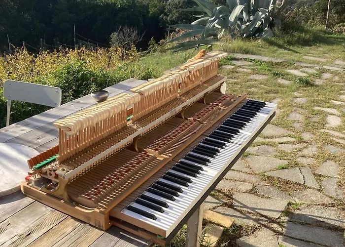 Lantgård Rifugio Cinque Terre Biassa