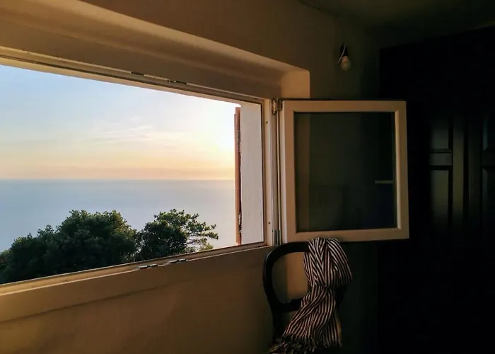 Rifugio Cinque Terre Lantgård *